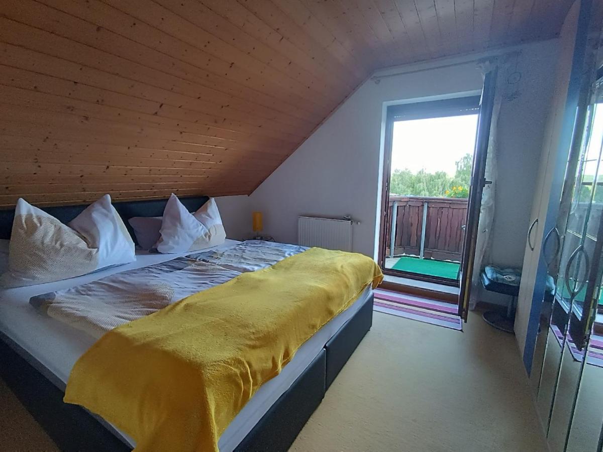 Ferienwohnung Hey Elgersburg Ngoại thất bức ảnh